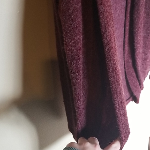 Cardigan - Picture 3 of 5